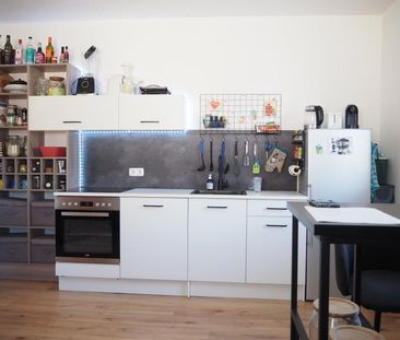 Auberg! Hübsche, generalsanierte 2-Zimmer-Wohnung im OG eines 8-Par... - Photo 4