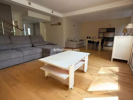 Location Maison 5 pièces 109 m2 à Sucy-en-Brie - Photo 3