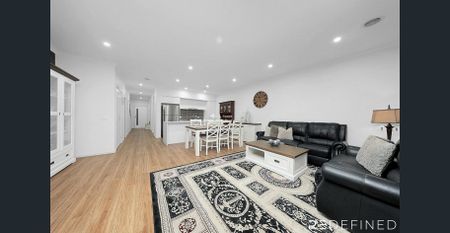 Modern, Easy Living in Epping - Photo 2