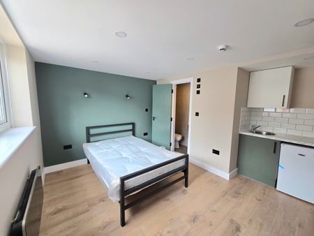 Studio Flat, Wealdstone, HA3 - Photo 3