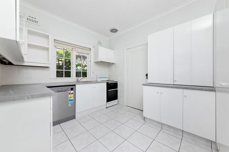 65 Upper Beach Street, Balgowlah NSW 2093 - House For Rent | Domain - Photo 3