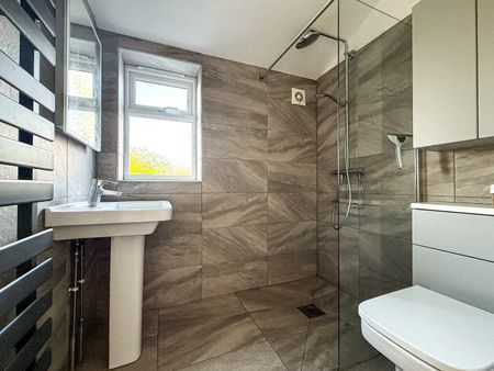 Tamar Avenue, Taunton - Photo 4