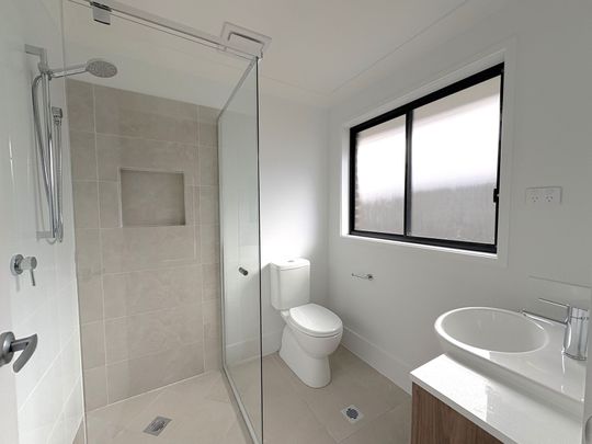 Modern Family Home in Lochinvar - Photo 1