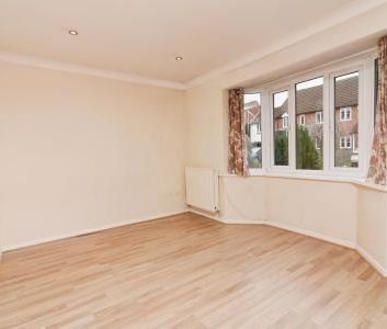 Carvers Croft, Woolmer Green, SG3 - Photo 5