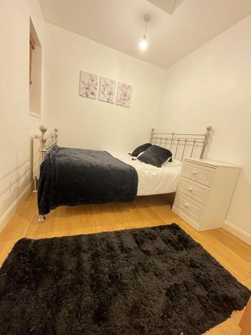 7 bedroom house of multiple occupation to rent - Photo 3