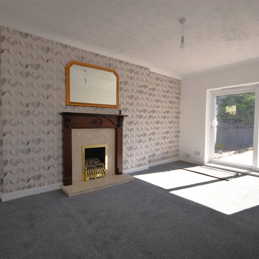 The Witterings, Neston - Photo 1