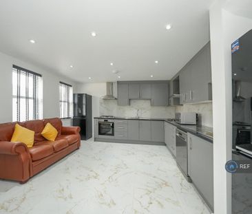 1 bedroom in a house share to rent - Photo 6