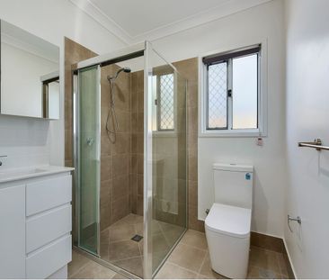 NEAR NEW FULLY FURNISHED, STUDIO APARTMENT – BILLS INCLUDED! - Photo 6