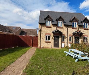 2 bedroom semi-detached house to rent - Photo 2