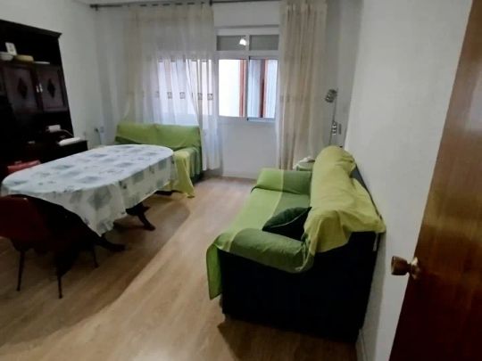 Piso de alquiler en San Pedro - Foto 1