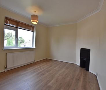 3 bedroom semi detached house to rent, - Photo 3