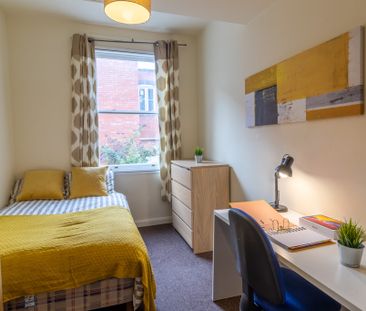 6 Bed Student Accommodation - Photo 4