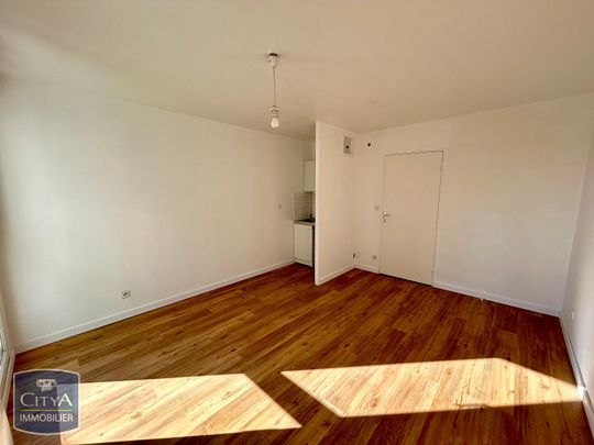 Location Appartement 1 pièce 21m² LE MANS 72100 - Photo 1