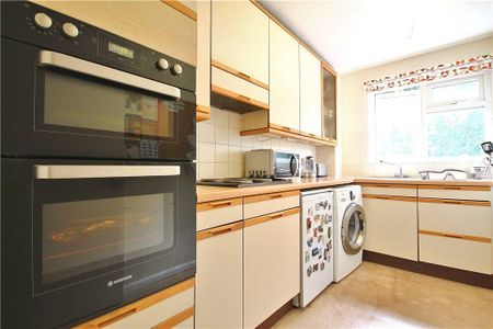 1 bedroom maisonette to rent - Photo 3