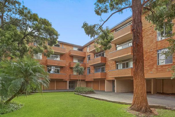 Parkside Living with Sunny Aspects - Photo 1
