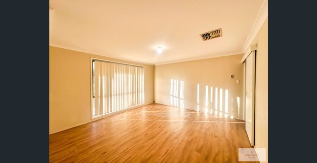 Family Home In Prime Location - Photo 1