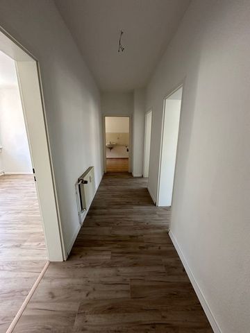 Renovierte 3 Raumwohnung in Wilkau-HaÃlau ab sofort zu vermieten - Photo 2