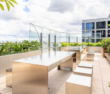 Furnished Studio with Views in Resort Complex - Photo 3