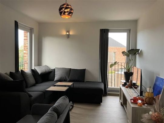 Appartement te huur - Photo 1