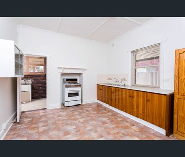 30 Torres Avenue, Flinders Park, SA 5025 - Photo 4