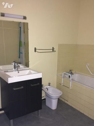 T4 108m2 CENTRE VILLE - Photo 1