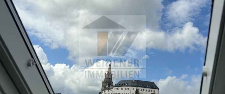 Preiswerte 2 DG-Zimmer Wohnung im Zentrum von Weida! - Foto 1