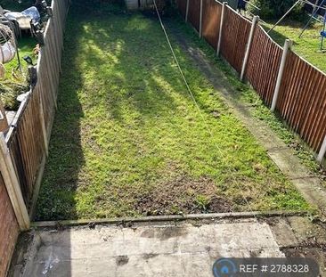 2 bedroom semi-detached house to rent - Photo 2