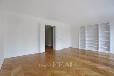 Appartement à louer à Paris 7Ème - Photo 2