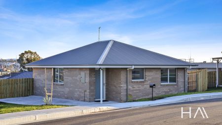 14/43-47 Faraday St, Ravenswood - Photo 2