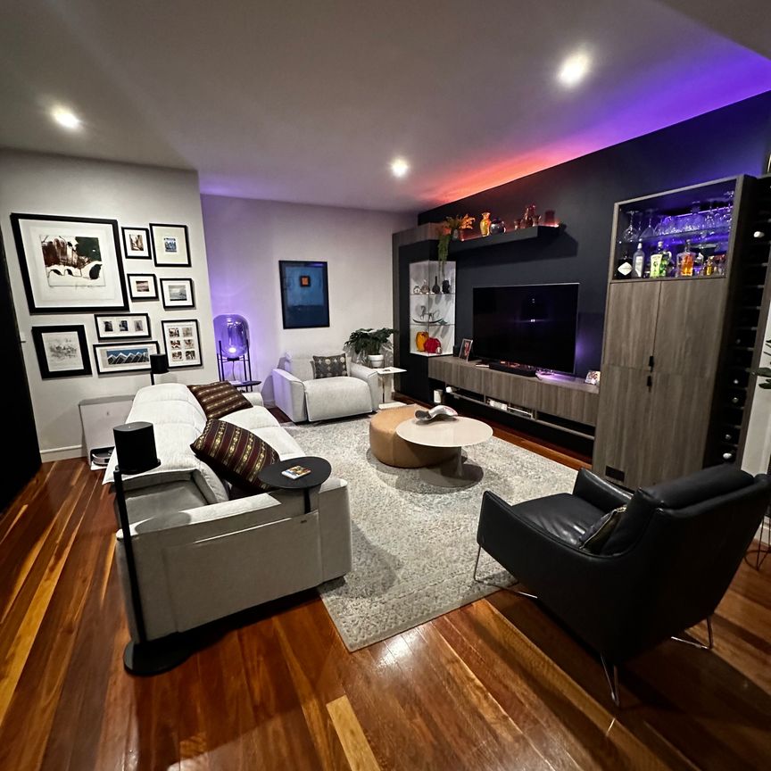 Moonee Ponds - Photo 1