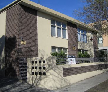 5 / 52 Greeves Street, ST KILDA - Photo 4