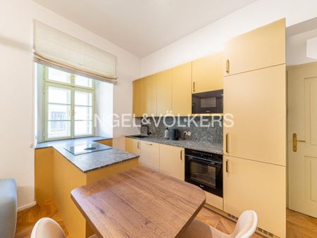 Pronájem bytu 2+kk 39 m2 - Fotografie 4