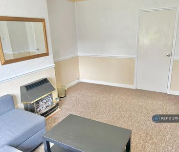 6 bedroom semi-detached house to rent - Photo 3