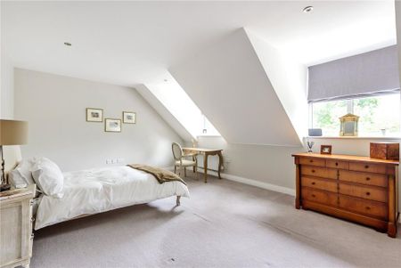 3 bedroom end of terrace house to rent - Photo 3