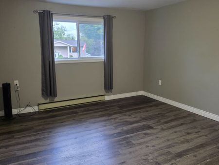 For Lease - 502 Ridgewood Road Unit# 1, Huron-Kinloss, Ontario - Photo 5