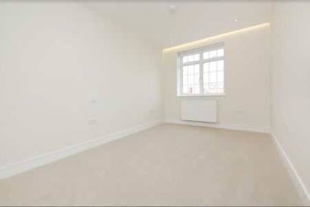 Sandwell Court, Beechcroft Avenue, Golders Green, London, NW11 - Photo 4