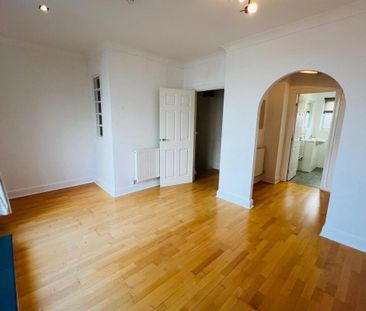 San Juan Court, Eastbourne - Photo 1