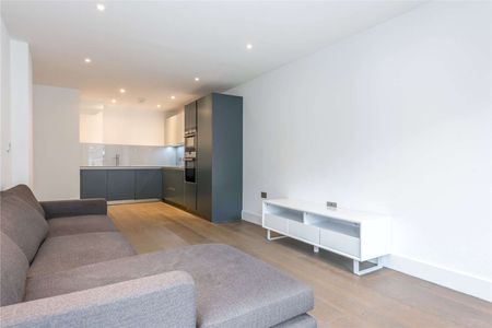 A modern one bedroom property in a popular development. - Photo 2