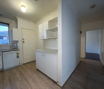 Two Bedroom Unit in Quiet Location - Photo 3