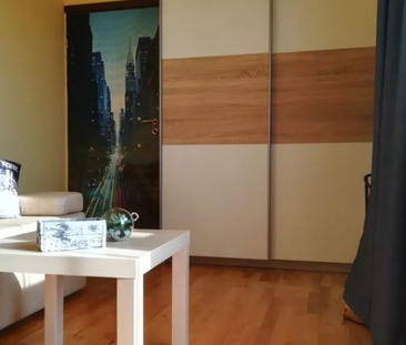 Apartament 3 camere, 78 mp, imobil nou, mobilat modern, parcare, zona Oncos - Photo 4