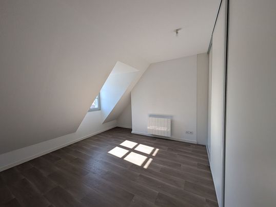 Location Appartement 4 pièces 82m² - Photo 1