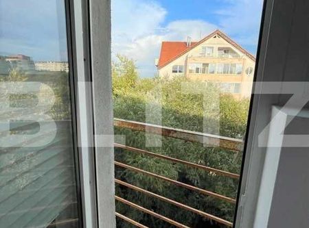 Apartament 2 camere, 40 mp, loc de parcare, zona strazii Mircea Eliade - Photo 2