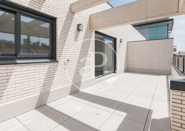 Penthouse for rent in Canillas (Hortaleza)