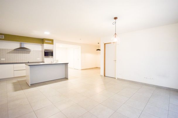 KERKSTRAAT 68 / 1 SINT-GILLIS-WAAS - Photo 1