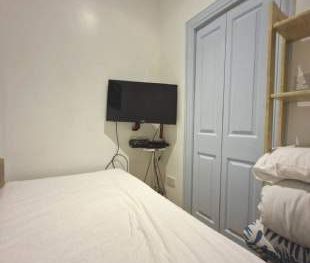 1 bedroom property to rent in London - Photo 2