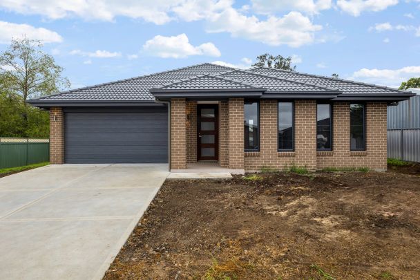 7 Maitland Lane, - Photo 1