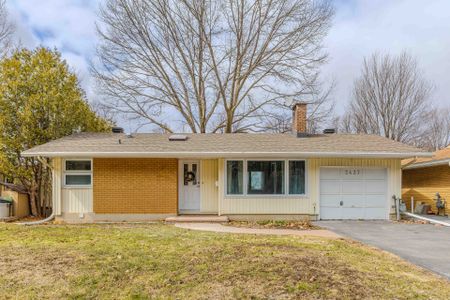 For Lease - 2437 Baseline Road, Parkway Park - Queensway Terrace S and Area, Ontario - Photo 4