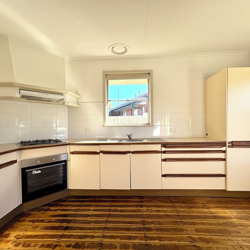 Charming Family Home in Prime Location - Photo 1