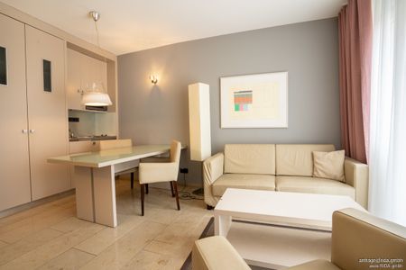 Welc(H)ome® by RIDA FLATS – D’dorf City! Charmant + Top Lage! Aufzug • Balkon • AC • Löffelfertig - Photo 3