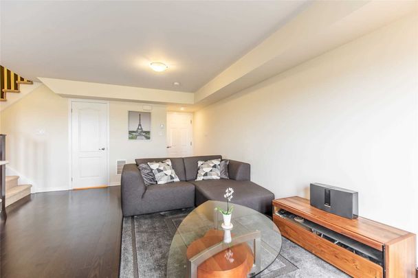 For Lease - 2441 Greenwich Drive Unit# 48, Oakville, Ontario - Photo 1